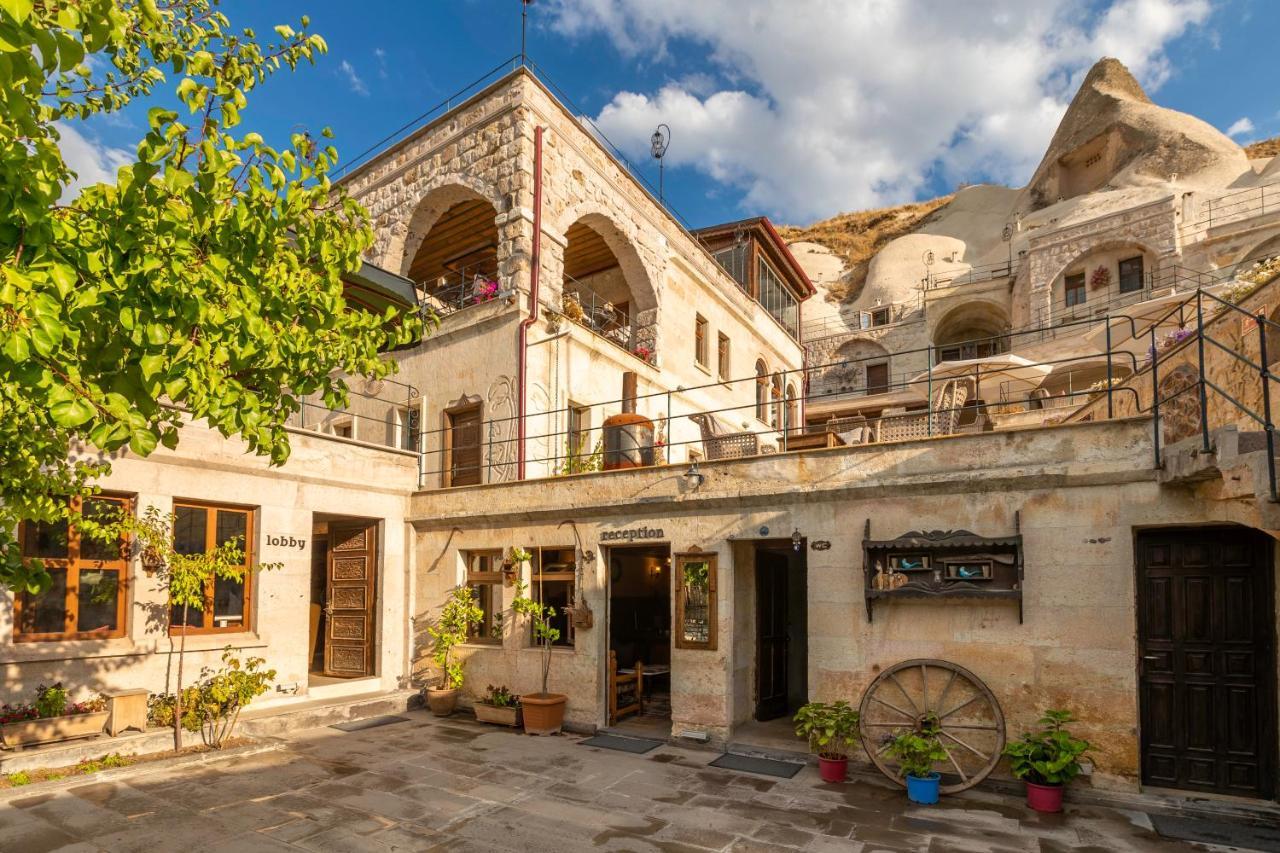 Helen Cave Suites Göreme Exterior foto